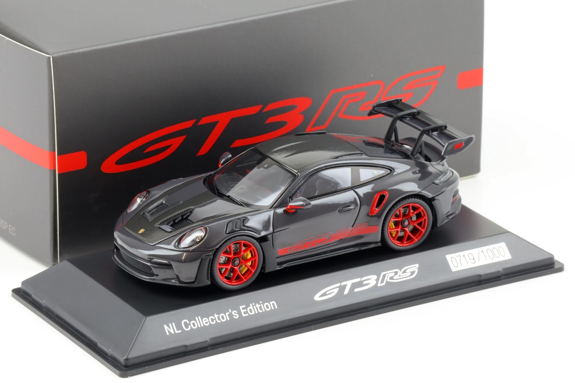 1:43 Spark Porsche 911 (992) GT3 RS Weissach Package NL Collector´s Edition WAP DEALER