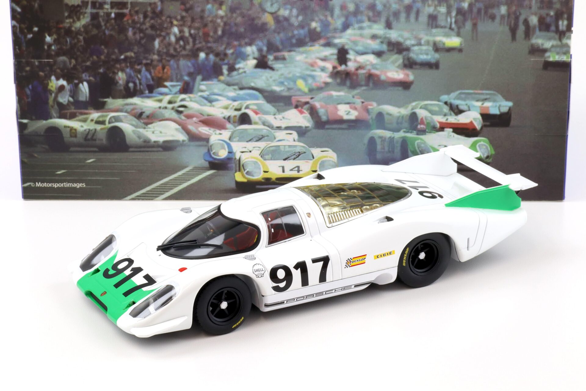 ID 89835 orig.jpg 1:18 WERK83 Porsche 917 LH #917 Autosalon Genf 1969 white/ green