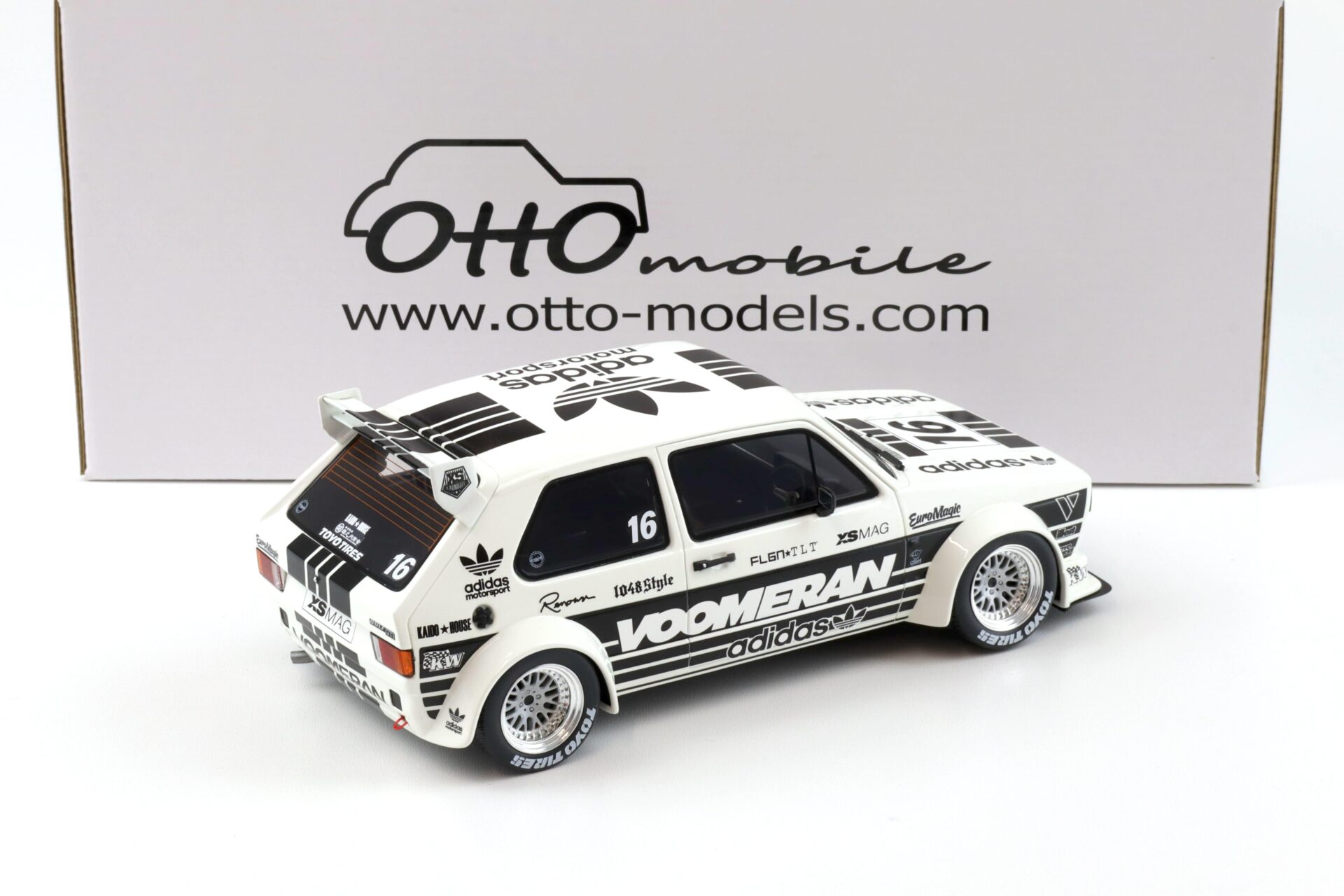 1:18 OTTO mobile OT1061 VW Golf 1 GTI Voomeran Tuners white