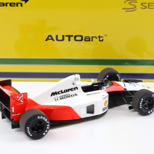 1:18 AUTOart McLAREN Honda MP4/6 Japanese GP 1991 A.Senna #1 with McLaren Logo 89140