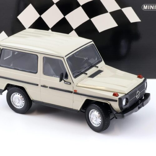 1:18 Minichamps Mercedes G-Klasse 230G G-Model SWB W460 grey 1980