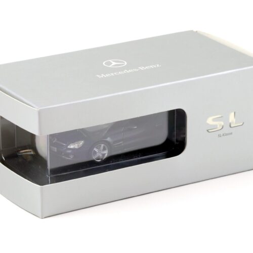 1:43 Minichamps Mercedes SL-Klasse R230 tenorit grey metallic 2008 DEALER VERSION