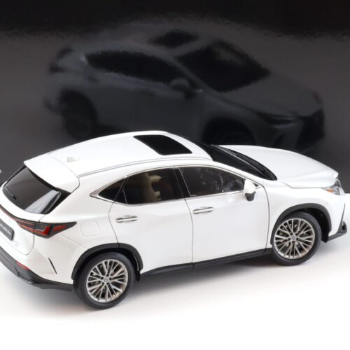 1:18 Kyosho Lexus NX 450h+ SUV 2022 Sinic Quartz white Diecast/ full openings 08968Q