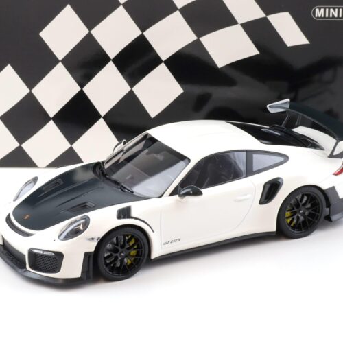 1:18 Minichamps Porsche 911 (991.2) GT2 RS white with black wheels 2018