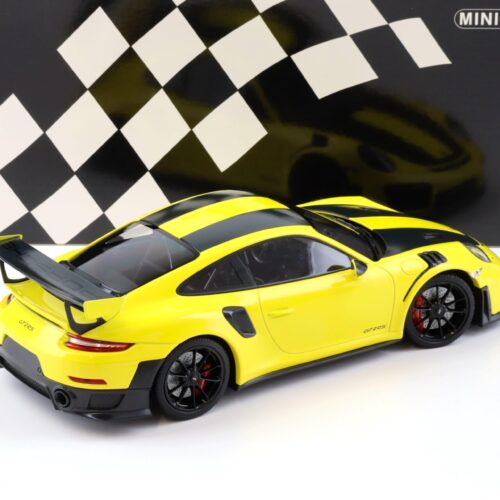 1:18 Minichamps Porsche 911 (991.2) GT2 RS Weissach Package 2018 yellow/ black wheels