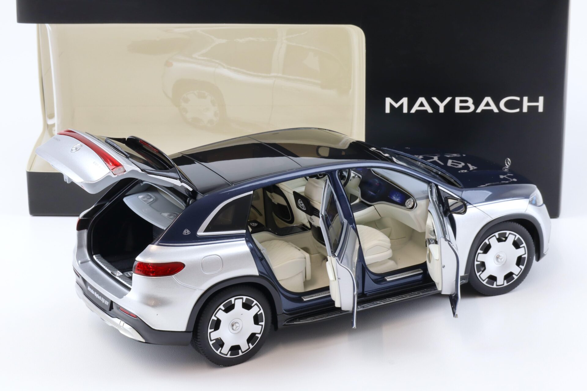 1:18 NZG Mercedes Maybach EQS 680 SUV nautic blue/ high-tech silver DEALER VERSION
