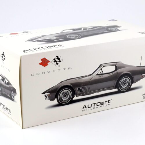 1:18 AUTOart Chevrolet Corvette C3 1970 Laguna Grey Metallic 71173 - Image 5