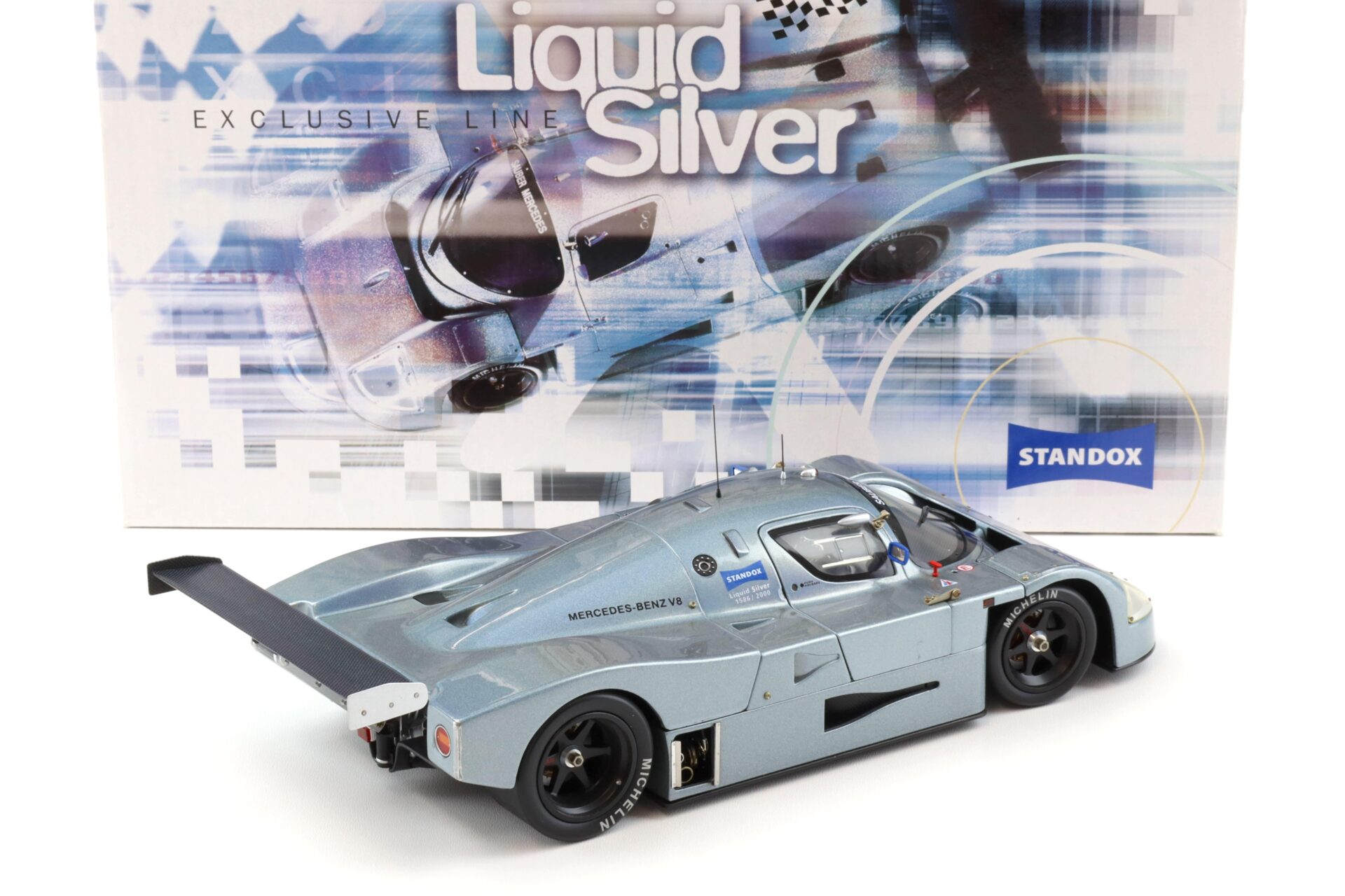 1:18 Exoto Sauber Mercedes C9 STANDOX Liquid silver 1991 RLG18199
