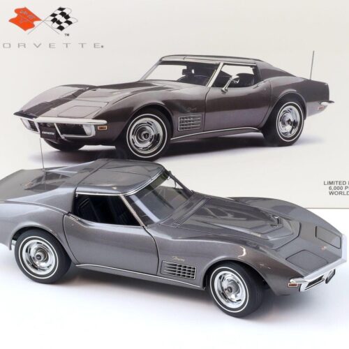 1:18 AUTOart Chevrolet Corvette C3 1970 Laguna Grey Metallic 71173 - Image 2