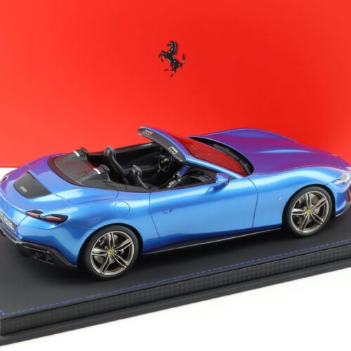 1:18 BBR Ferrari Roma Spider Blu Corsa blue with Showcase - Limited 36 pcs.