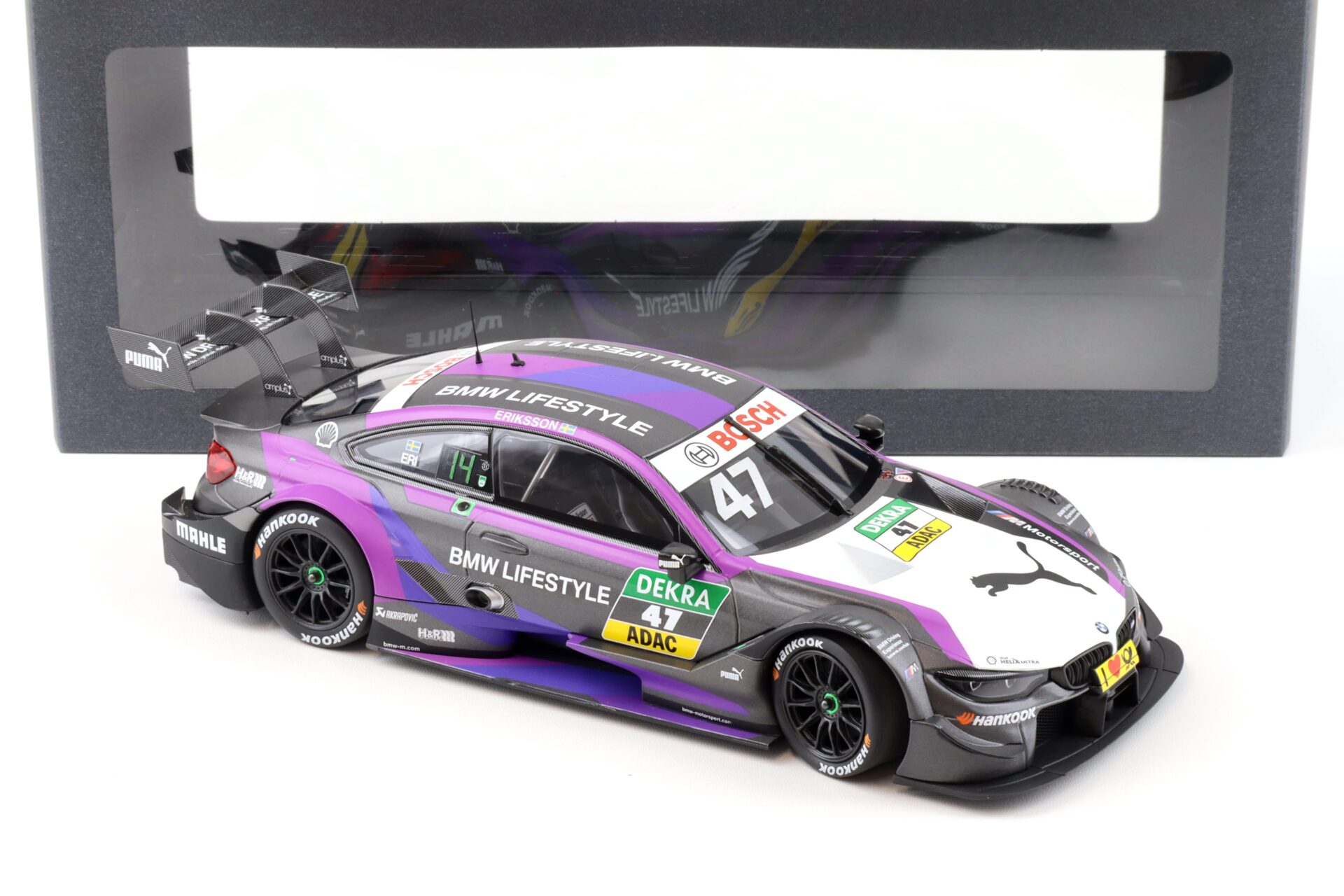 1:18 Minichamps BMW M4 DTM 2018 Eriksson #47 BMW Lifestyle DEALER VERSION