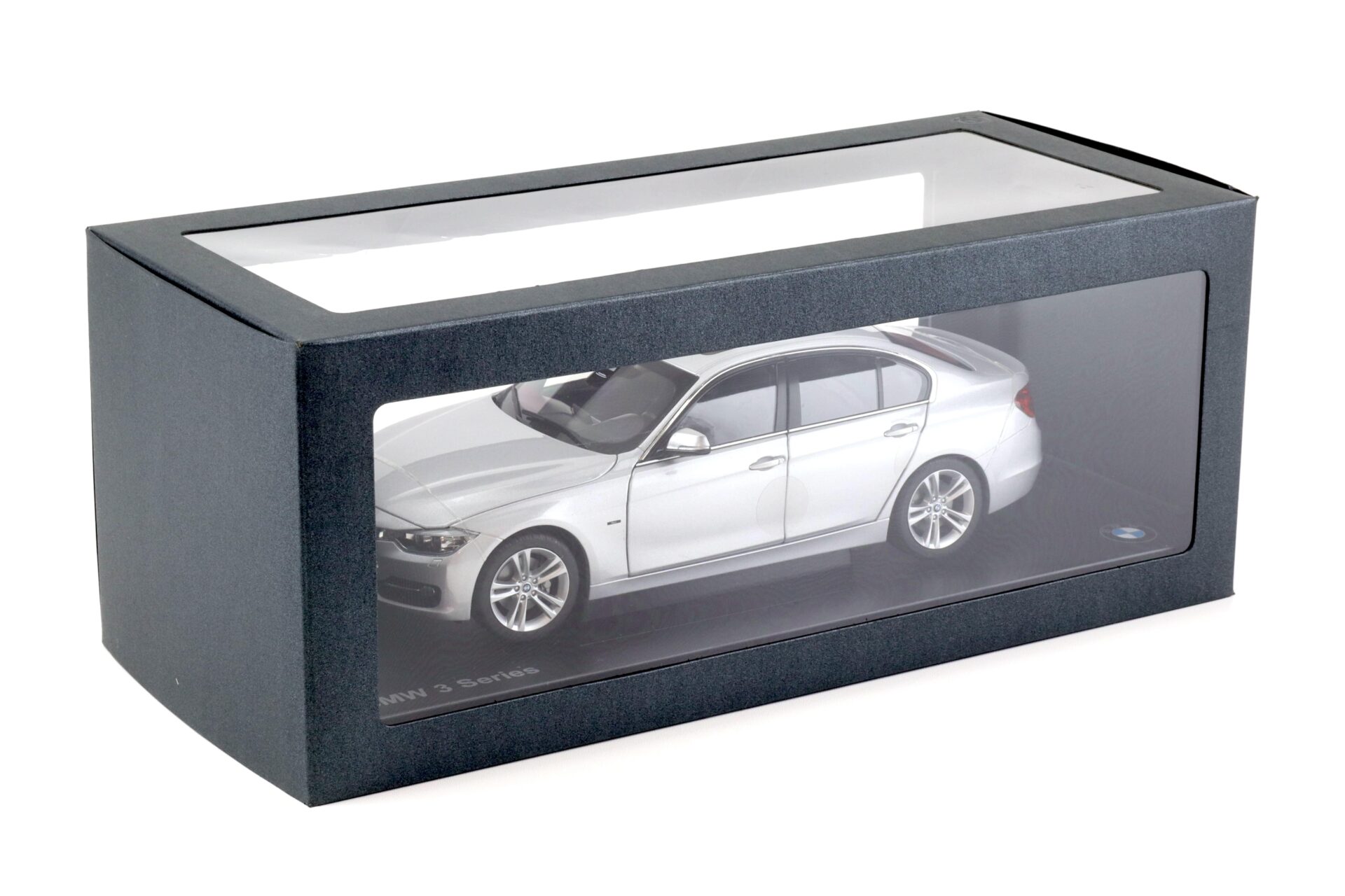 1:18 Paragon BMW 3 Series 335i F30 Limousine Glacier silver DEALER VERSION