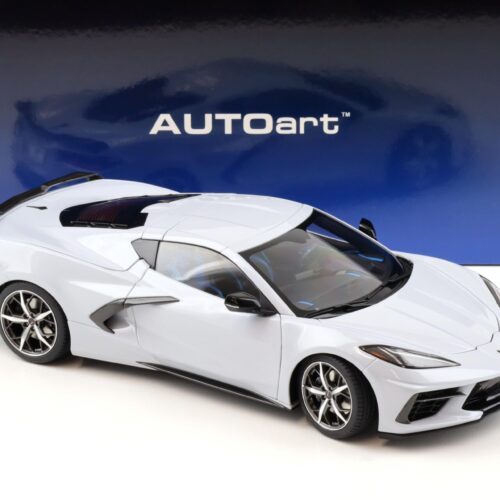 1:18 AUTOart Chevrolet Corvette C8 Stingray Z51 Ceramic Matrix grey metallic 2020