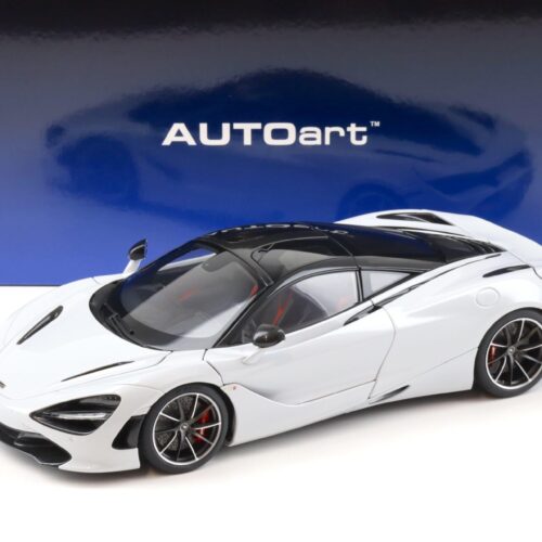 1:18 AUTOart McLAREN 720S Coupe 2017 Silica white 76069