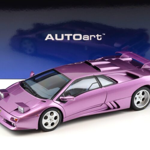 1:18 AUTOart Lamborghini Diablo SE30 JOTA 1995 viola SE30/ metallic purple 79142