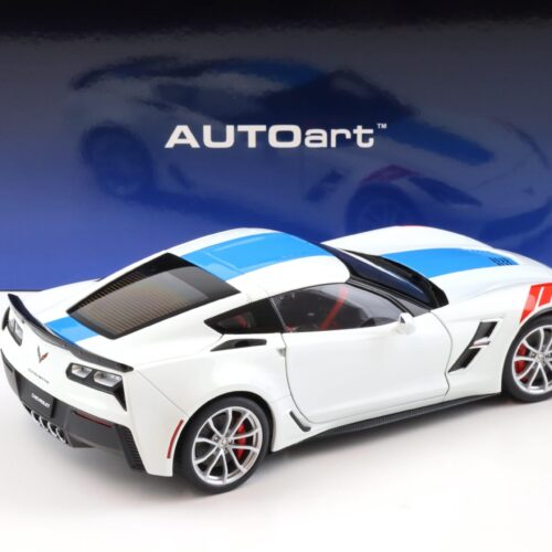 1:18 AUTOart Chevrolet Corvette C7 Grand Sport Arctic white/ blue stripes 71271