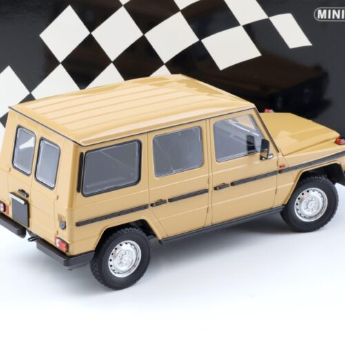1:18 Minichamps Mercedes G-Klasse 240GD G-Model LWB W460 beige 1980