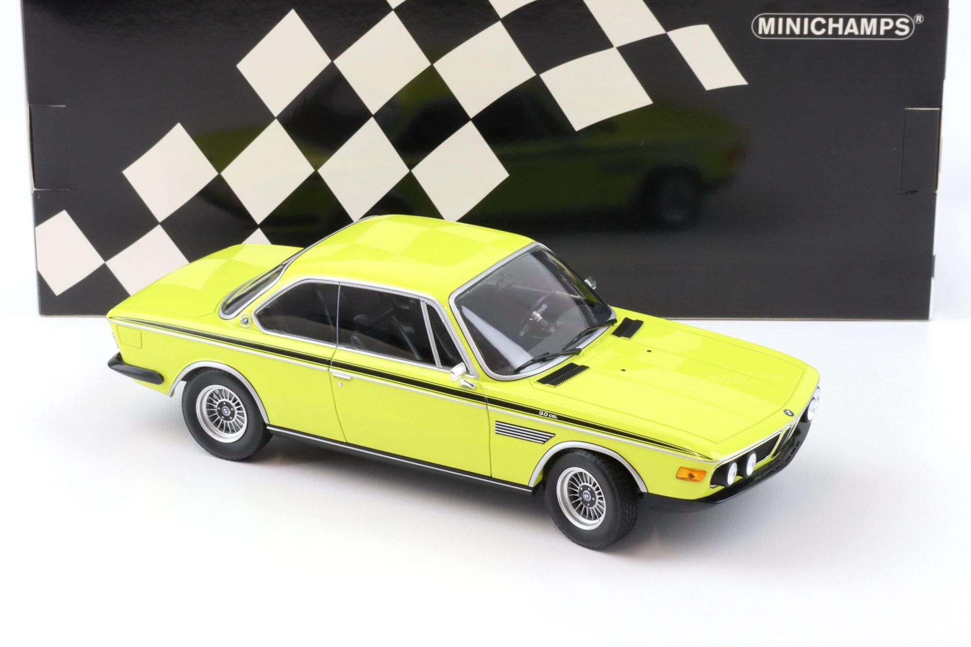 1:18 Minichamps BMW 3.0 CSL Coupe 1971 yellow