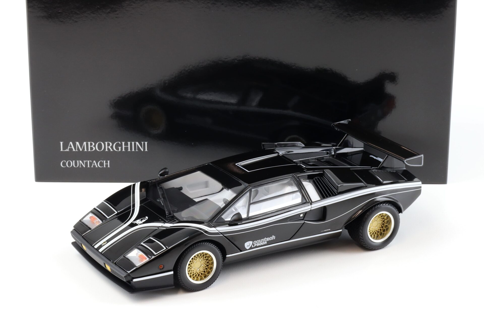 ID 92265 orig 1.jpg 1:18 Kyosho Lamborghini Countach LP 500R black 08320C