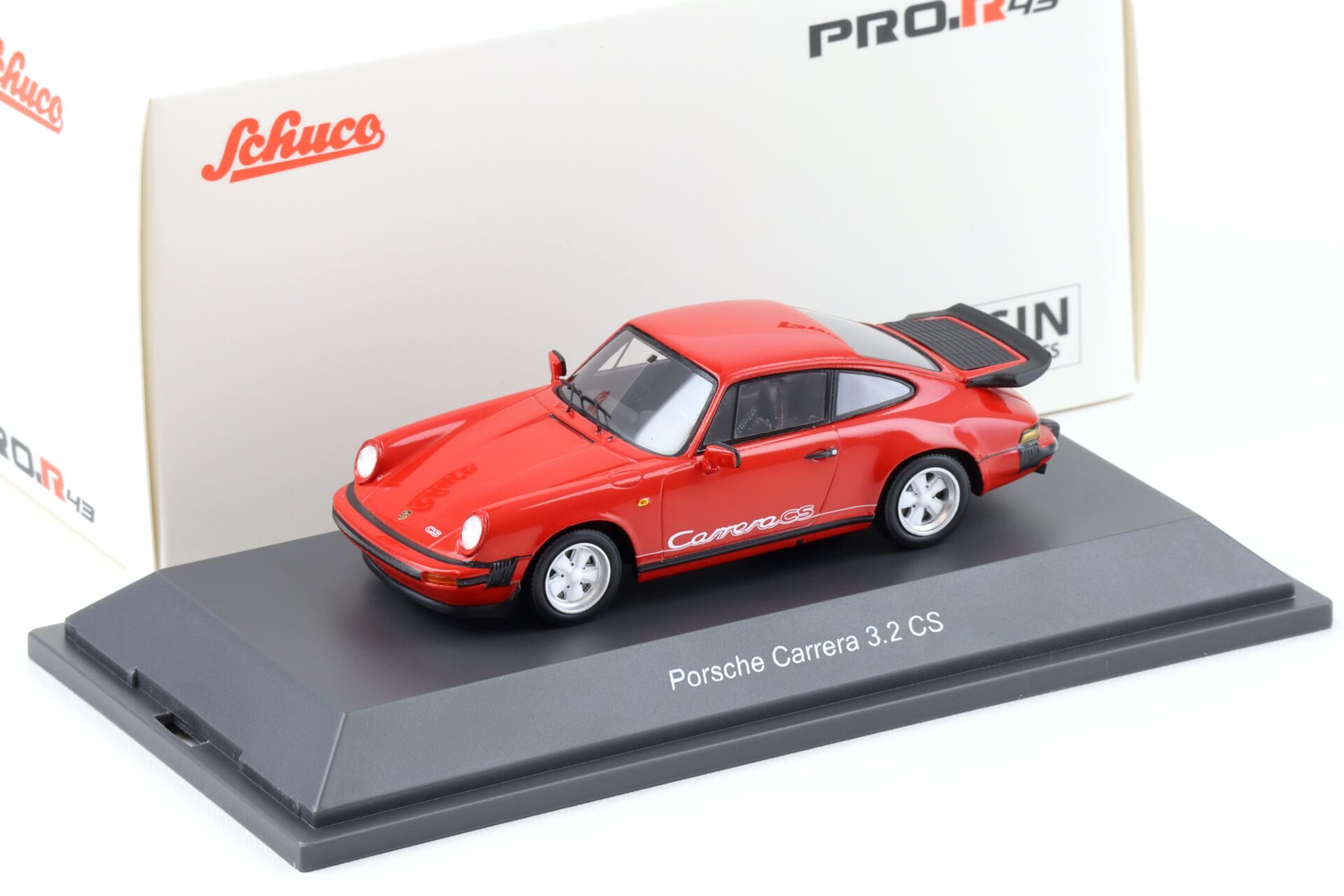 1:43 Schuco PRO.R43 Porsche 911 Carrera 3.2 CS Coupe red/ white