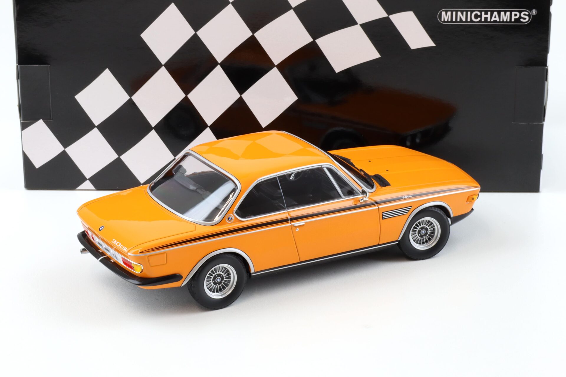 1:18 Minichamps BMW 3.0 CSL Coupe 1971 orange