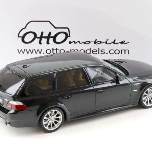 1:18 OTTO mobile OT1020 BMW M5 (E61) Touring black 2004