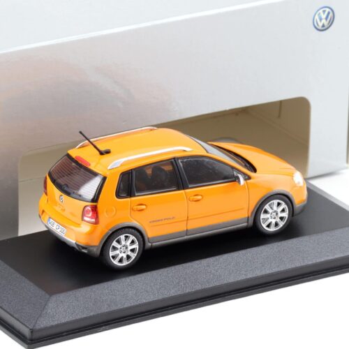 1:43 Minichamps VW Cross Polo 2006 orange DEALER VERSION