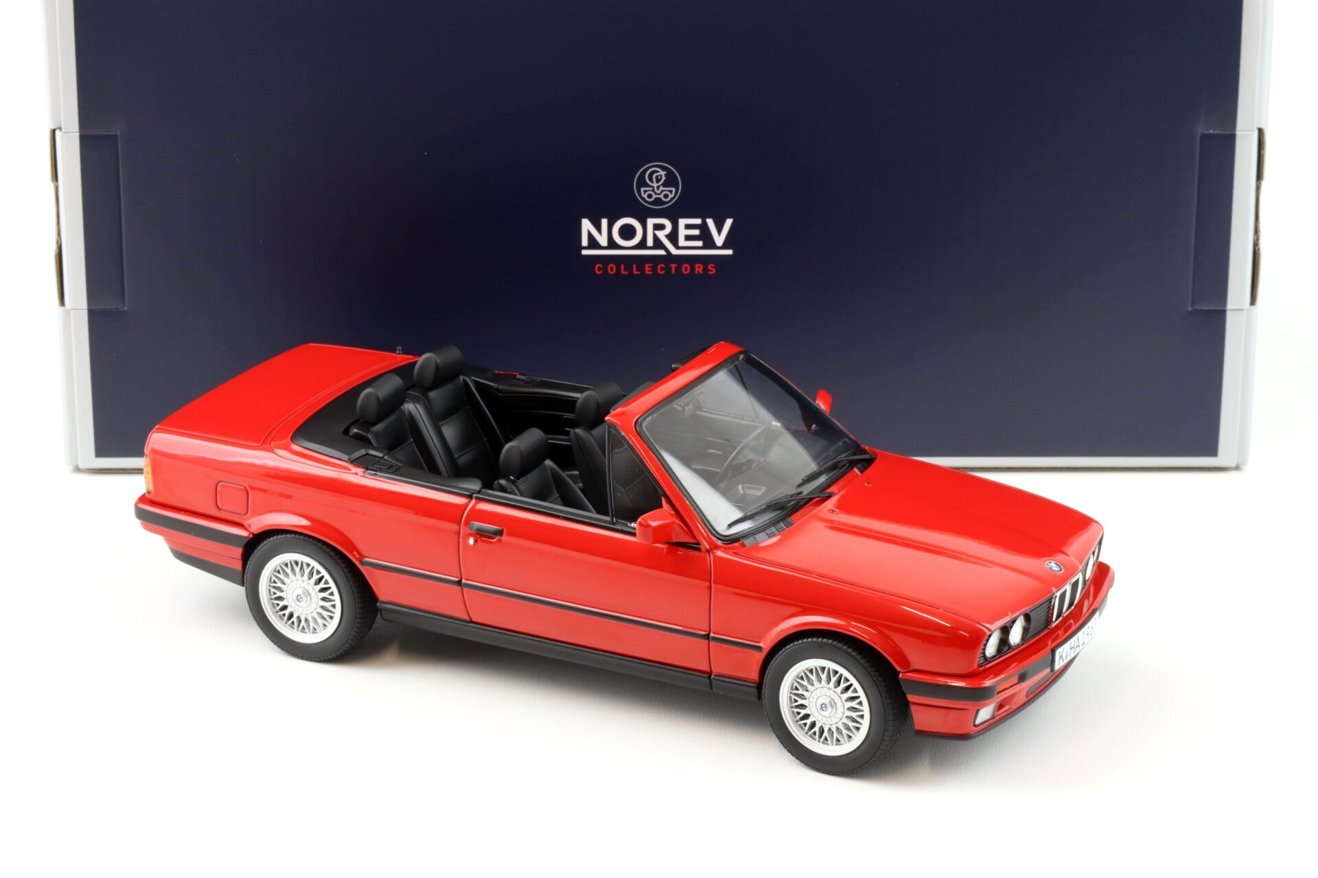 1:18 Norev BMW 318i (E30) Cabriolet red 1991
