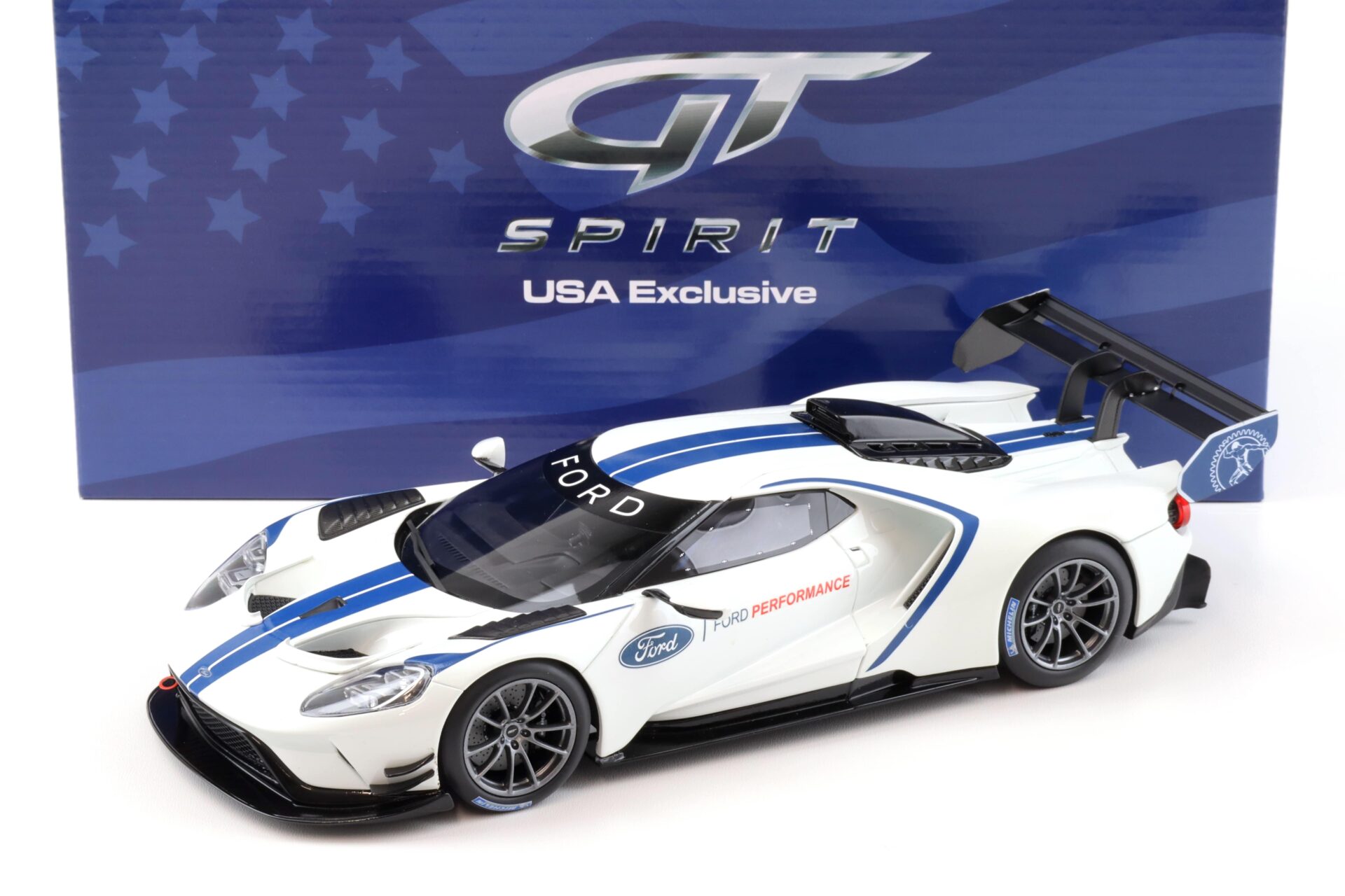ID 92890 orig.jpg 1:18 GT Spirit ACME US040 Ford GT MKII with Spoiler Frozen white/ blue stripes