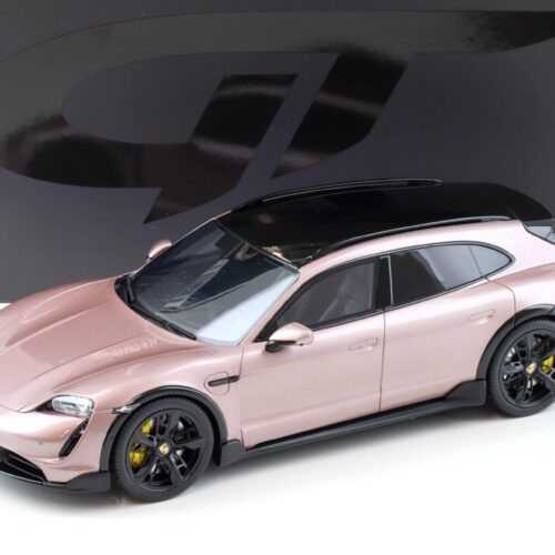 1:18 GT Spirit GT440 Porsche Taycan Turbo S Cross Turismo 2022 Frozen Berry metallic