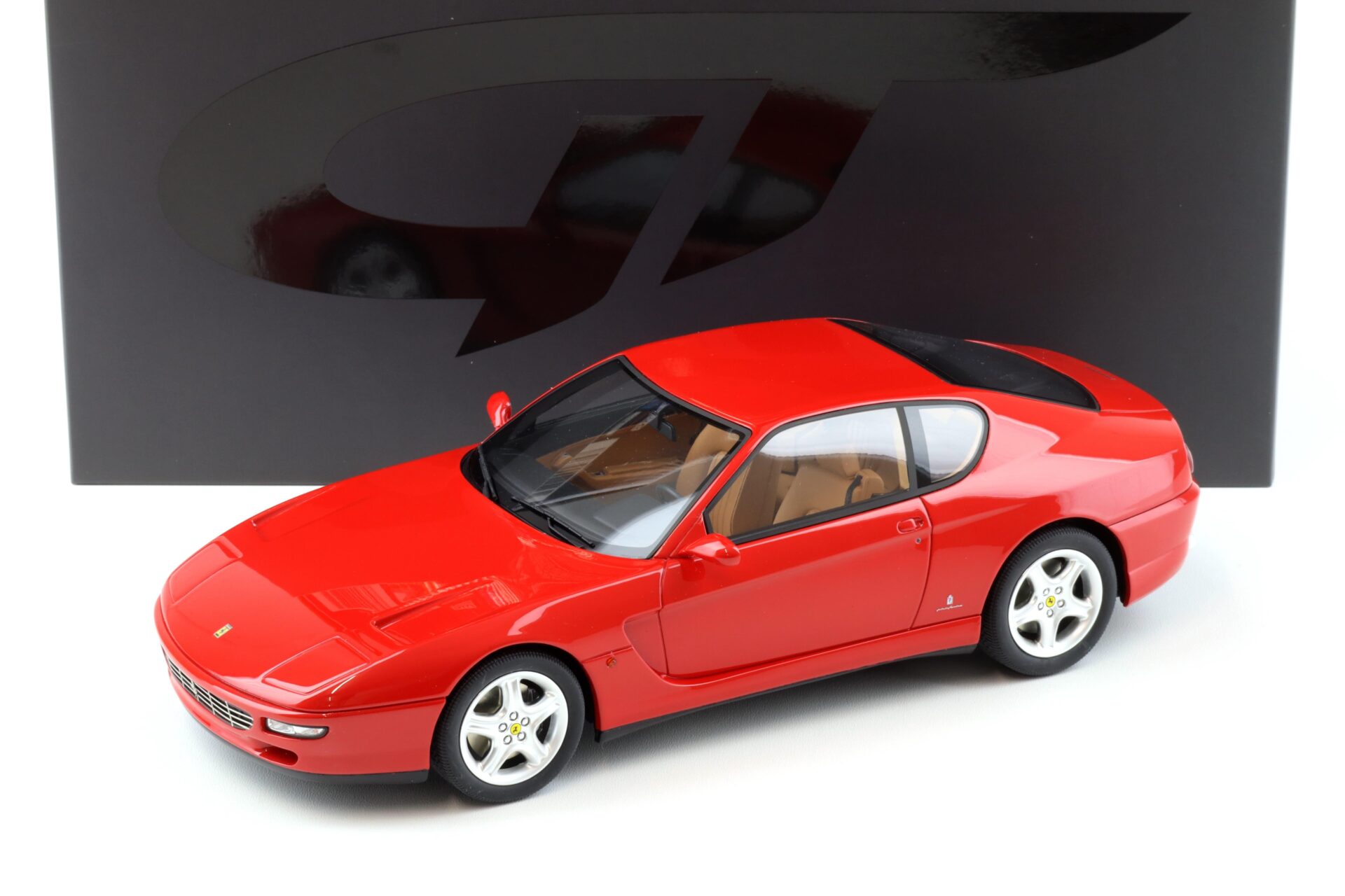ID 93002 orig 1.jpg 1:18 GT Spirit GT821 Ferrari 456 GT Coupe 1992 Rosso Corsa red