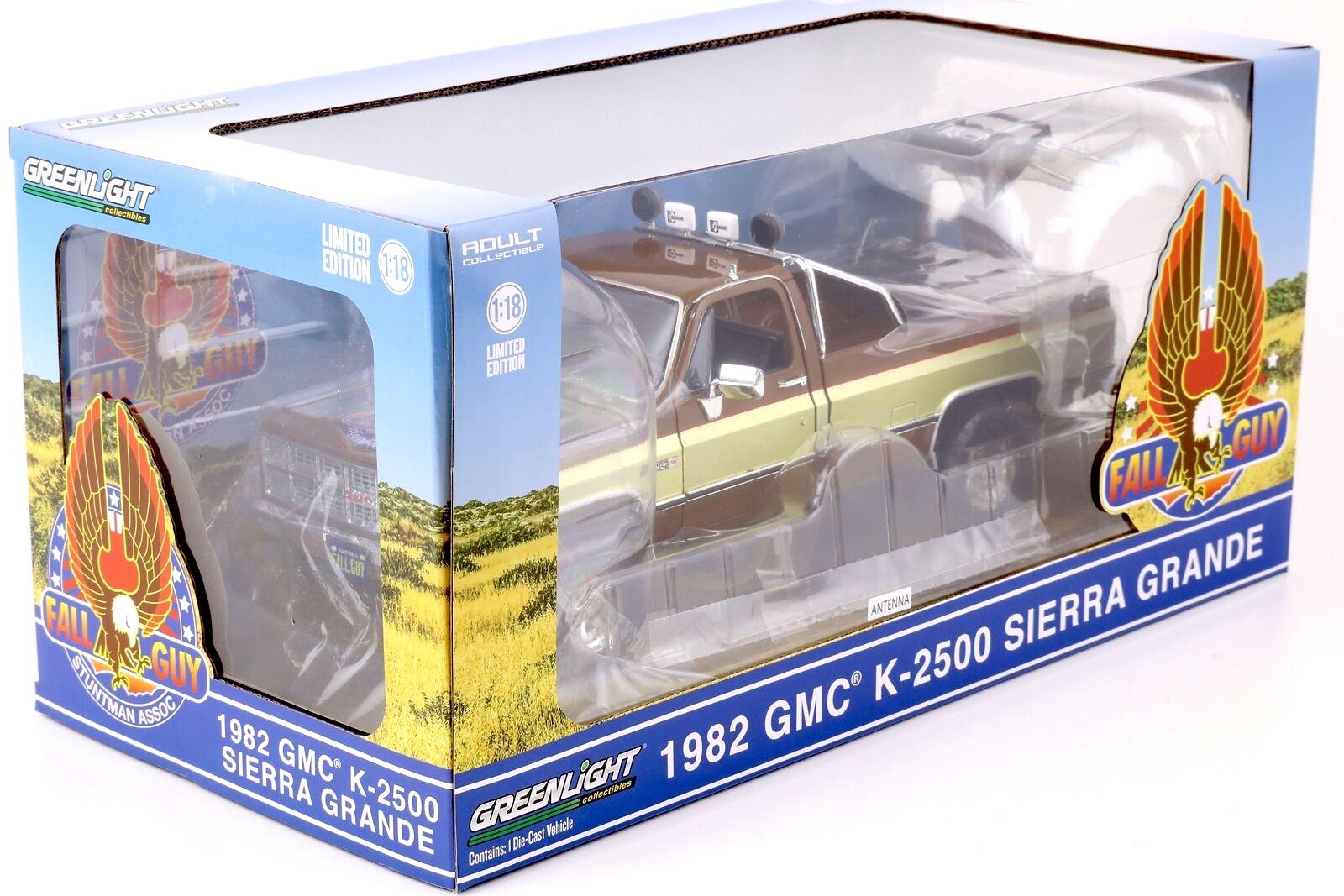 1:18 Greenlight 1982 GMC K-2500 Sierra Grande Wideside FALL GUY Stuntman Association