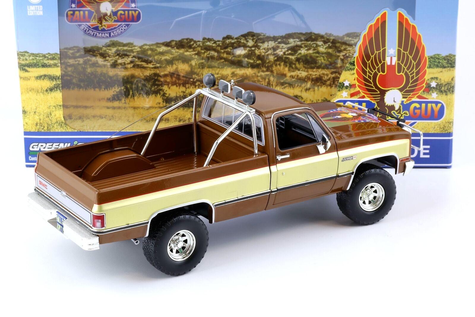 1:18 Greenlight 1982 GMC K-2500 Sierra Grande Wideside FALL GUY Stuntman Association