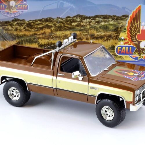 1:18 Greenlight 1982 GMC K-2500 Sierra Grande Wideside FALL GUY Stuntman Association