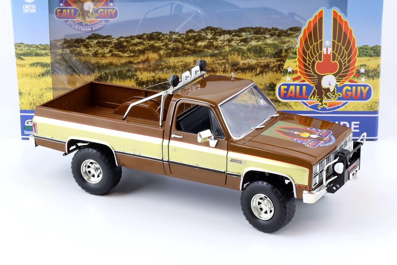 1:18 Greenlight 1982 GMC K-2500 Sierra Grande Wideside FALL GUY Stuntman Association
