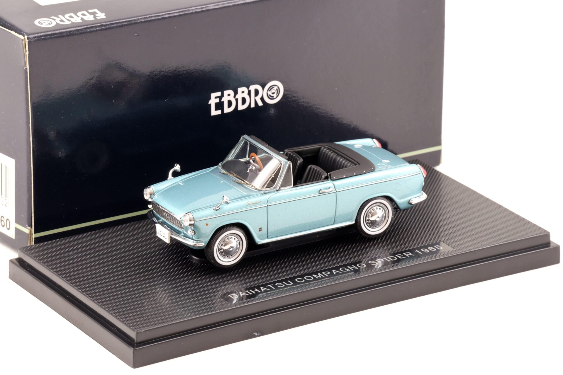 1:43 Ebbro Daihatsu Compagno Spider 1965 blue