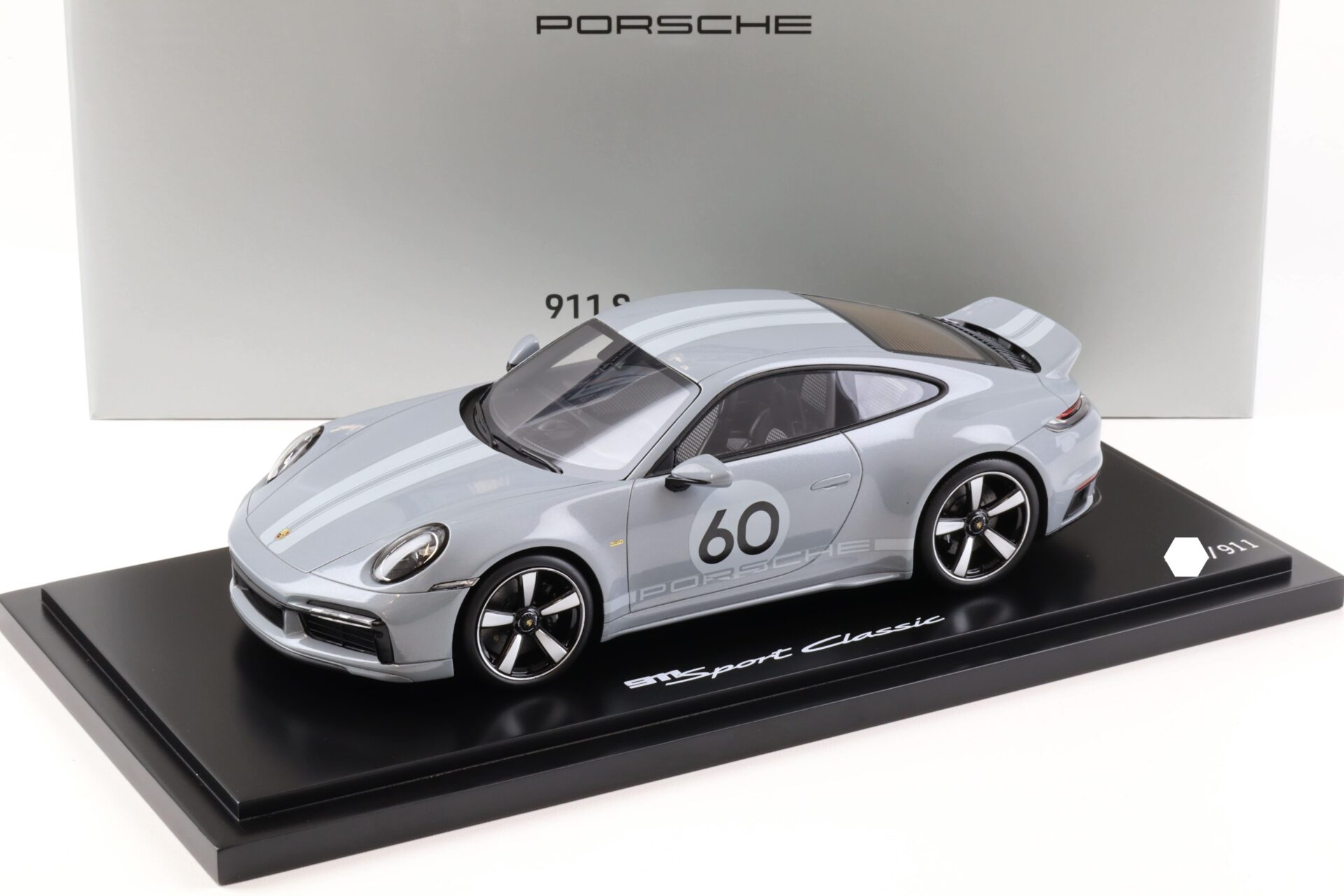 1:18 Spark Porsche 911 (992) Sport Classic Coupe sports grey 2022 WAP DEALER