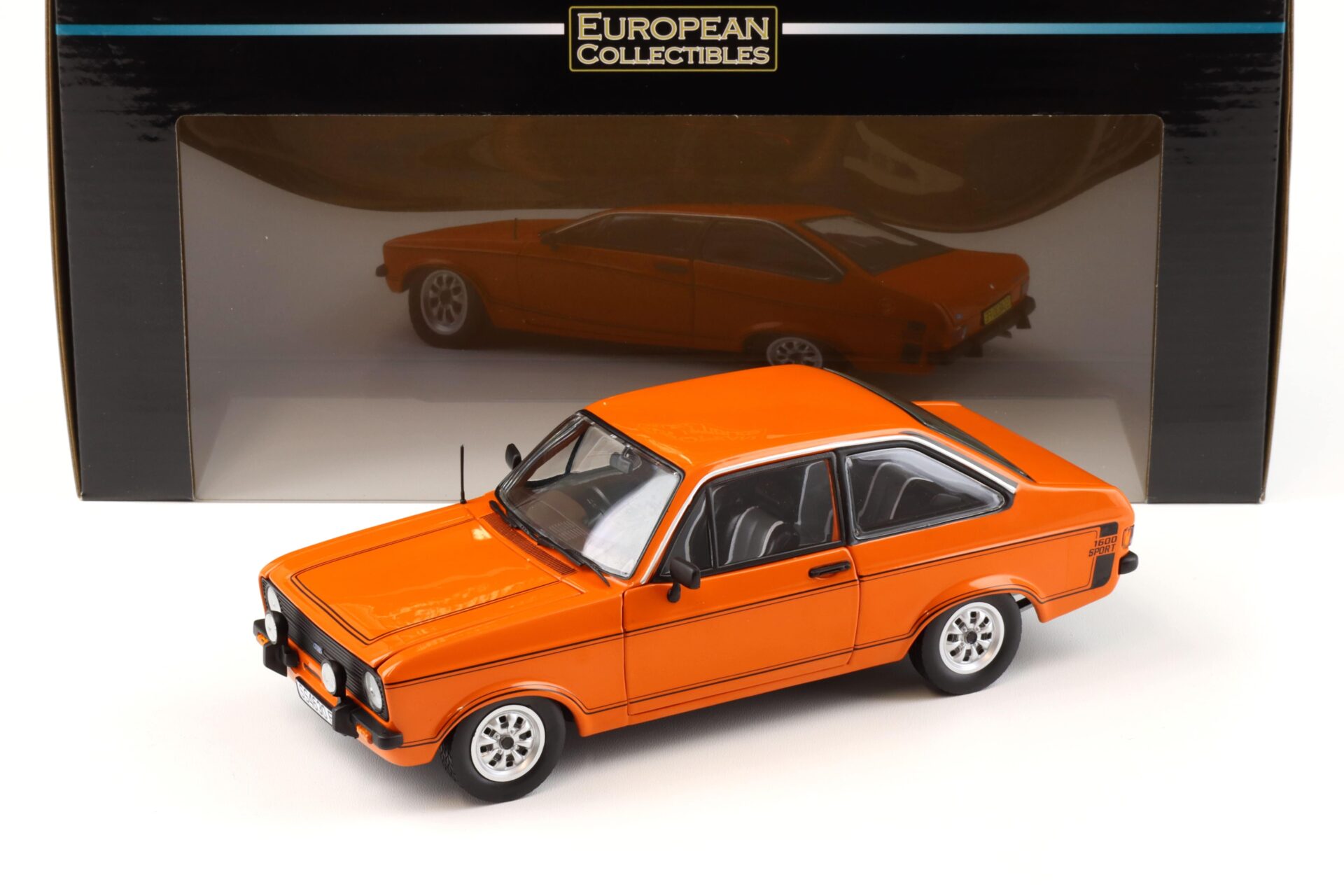 ID 93932 orig.jpg 1:18 Sun Star Ford Escort MKII Sport 1975 Signal orange