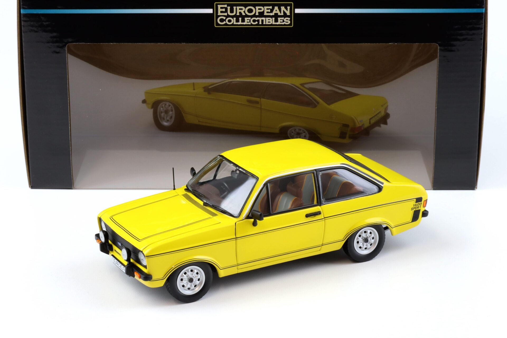 1:18 Sun Star Ford Escort MKII Sport 1975 Signal yellow