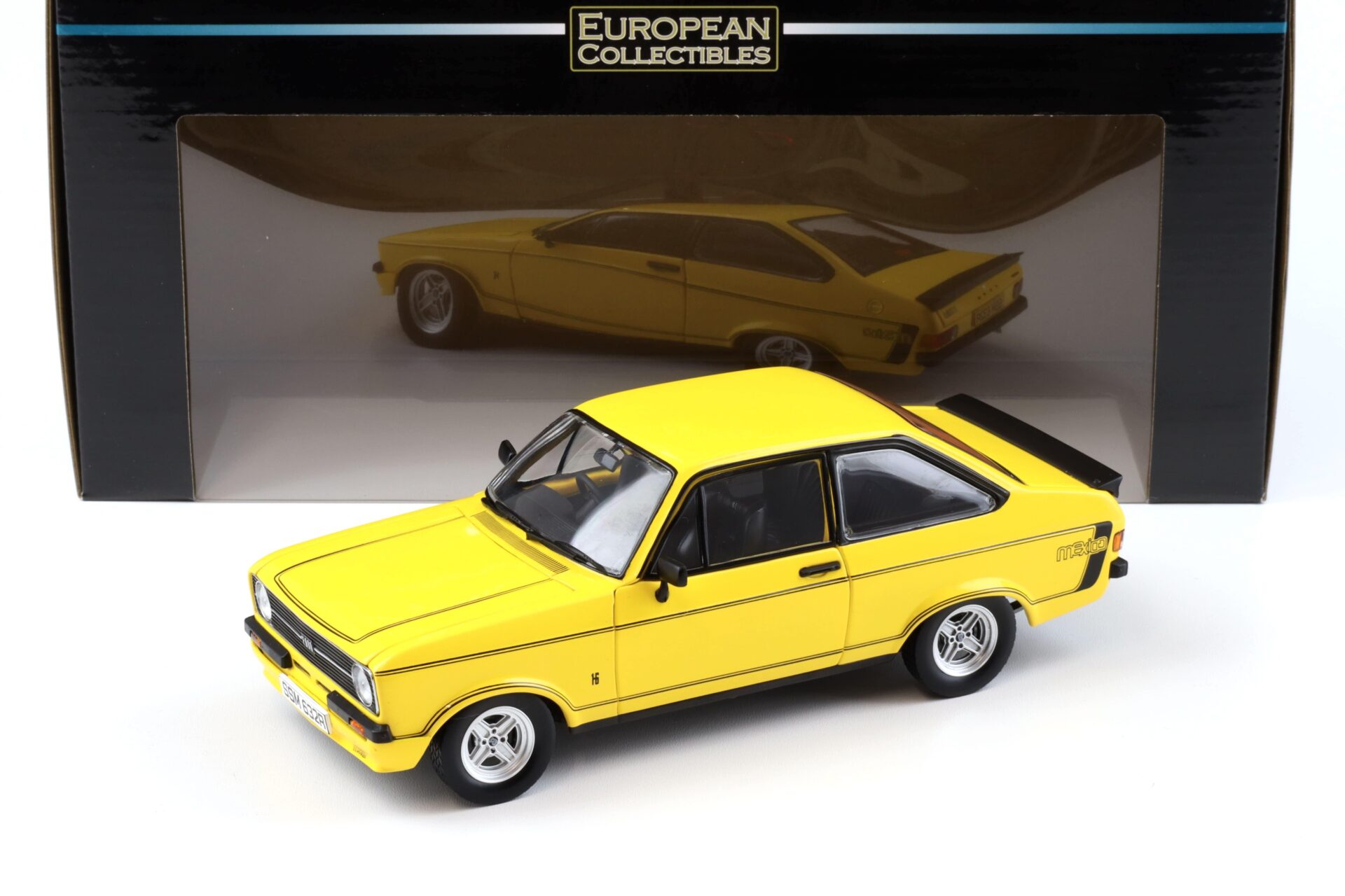 ID 93978 orig 1.jpg 1:18 Sun Star Ford Escort MKII RS Mexico 1976 Signal yellow