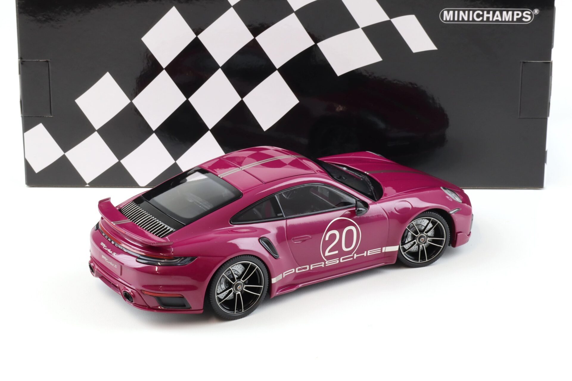 1:18 Minichamps Porsche 911 (992) Turbo S Coupe Sport Design 2021 Ruby red