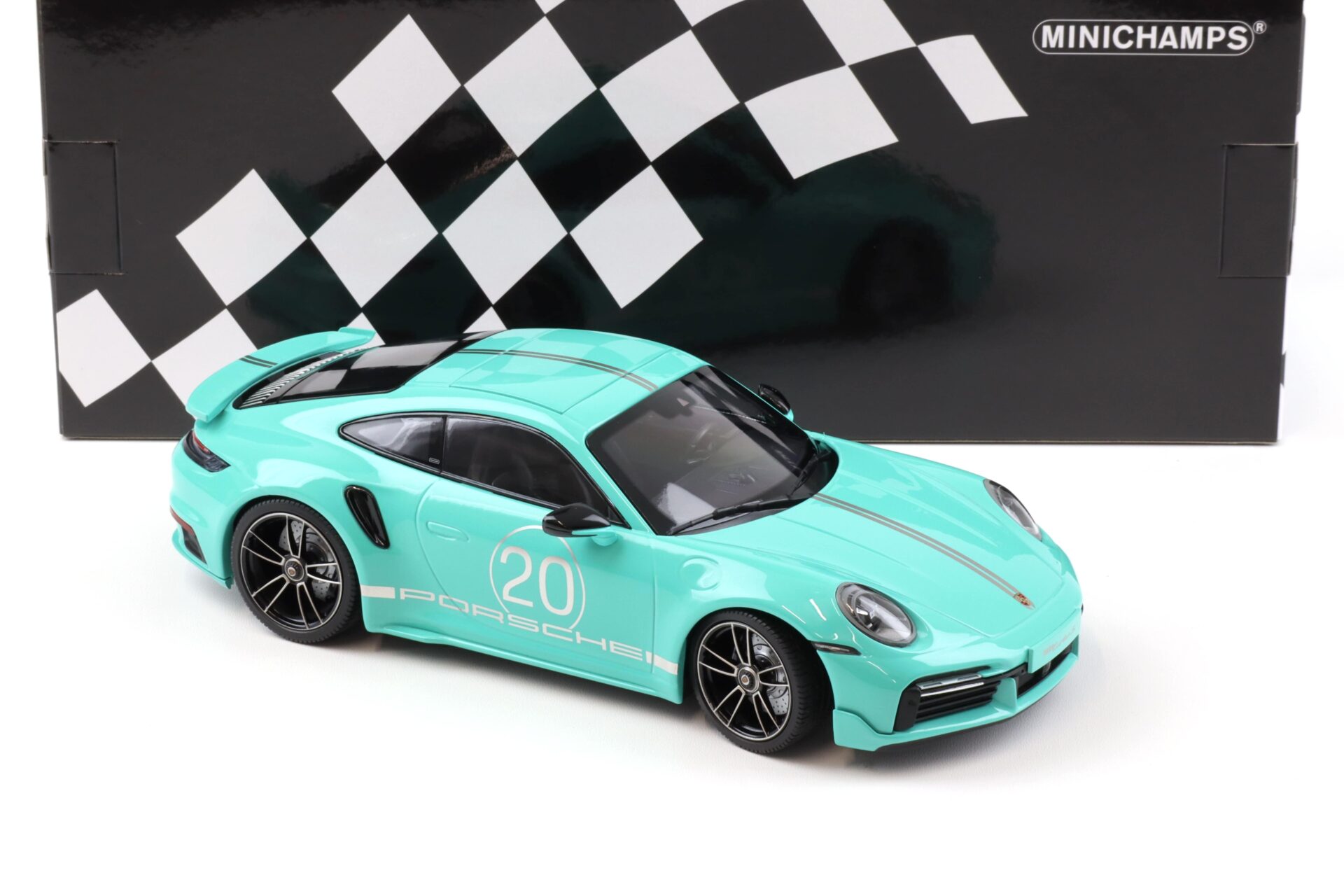 1:18 Minichamps Porsche 911 (992) Turbo S Coupe Sport Design 2021 mint green