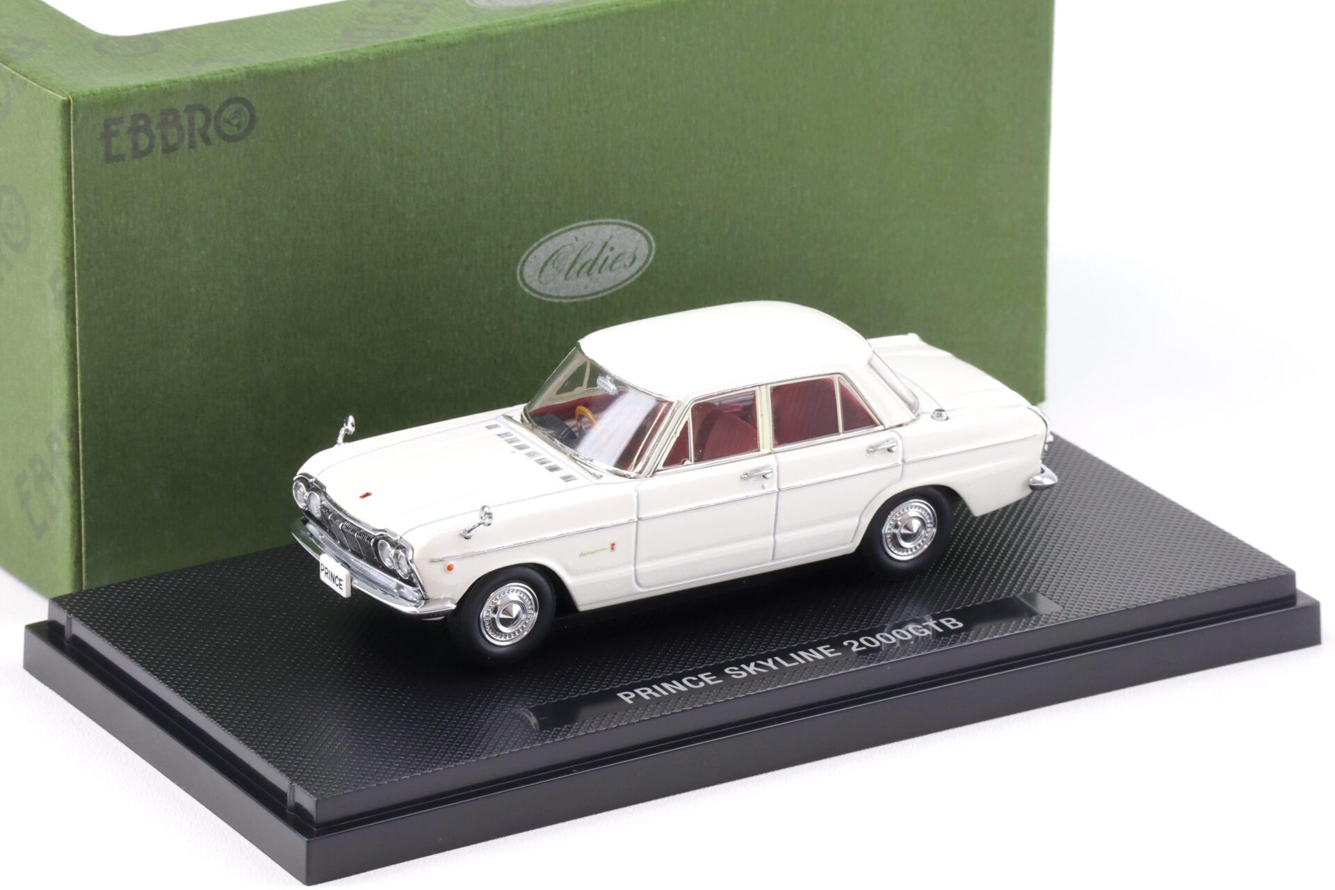 1:43 Ebbro Nissan Prince Skyline 2000 GTB 1965 white