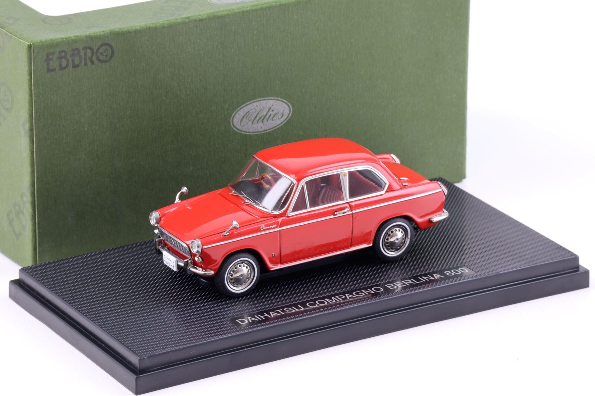 1:43 Ebbro Daihatsu Compagno Berlina 800 red 1963