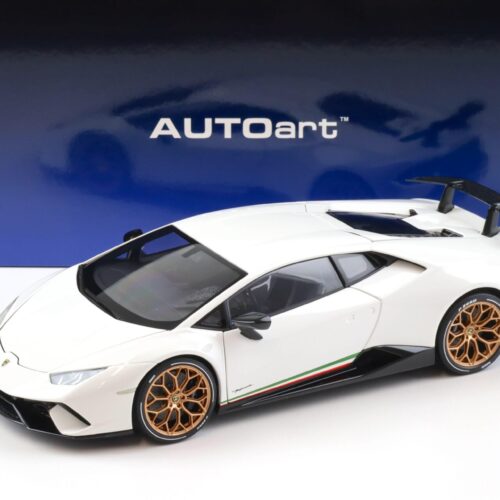 1:18 AUTOart Lamborghini Huracan Performante Bianco Monocerus/ solid white 79151