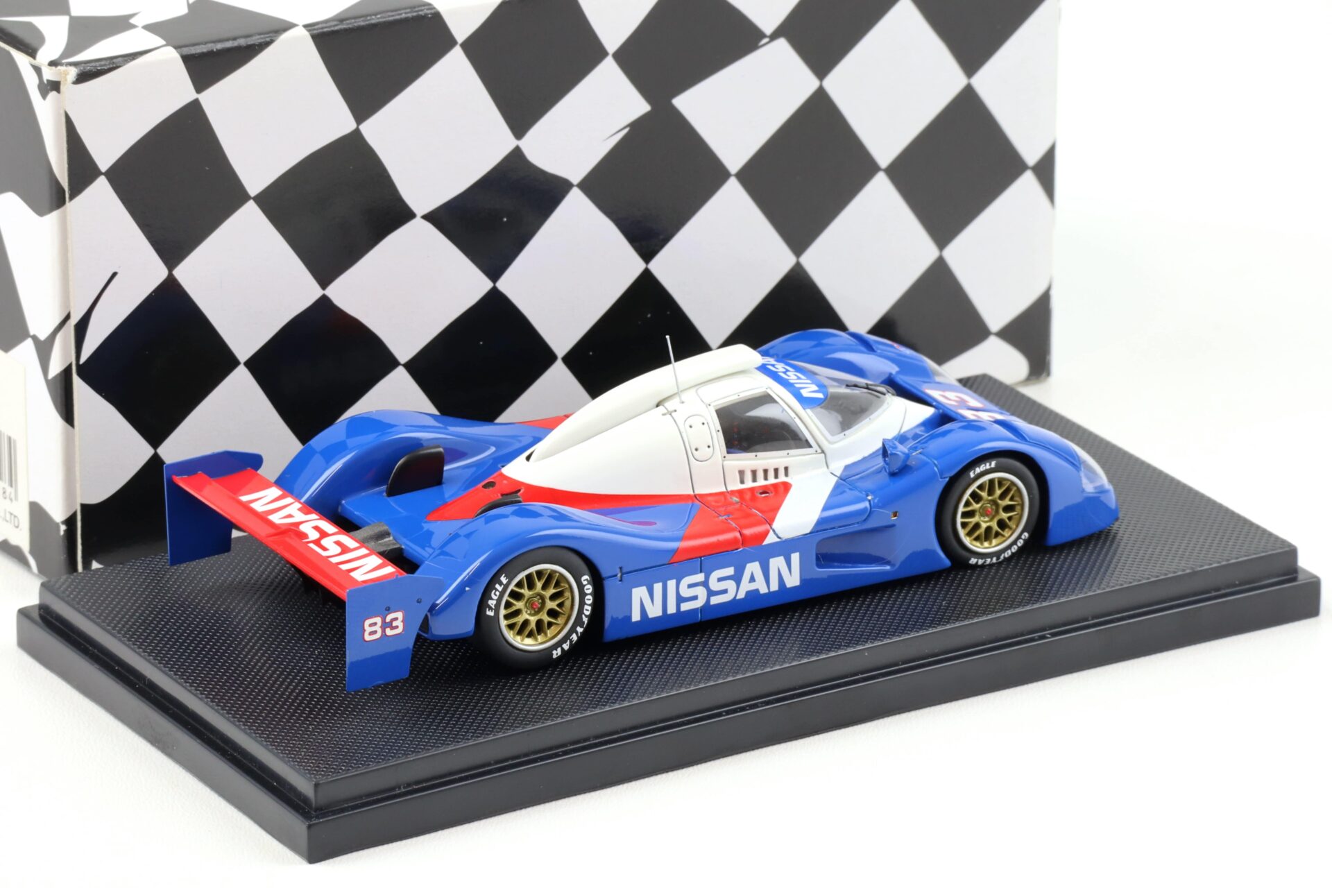 1:43 Ebbro Nissan P35 Prototype Le Mans 1992 O´Connell #83 blue
