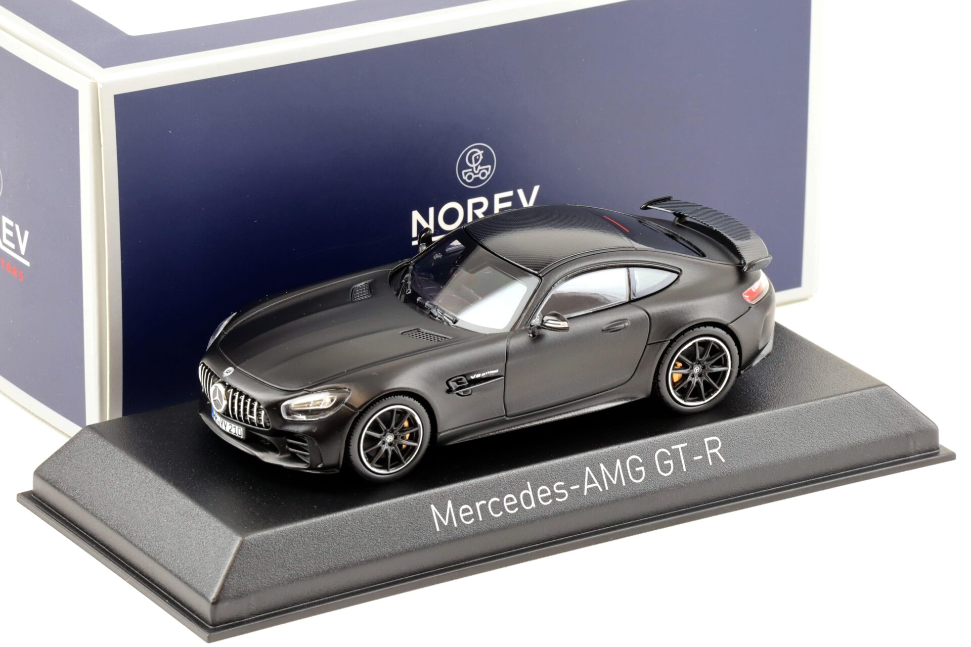 1:43 Norev Mercedes AMG GT R Coupe 2019 black magno 351352