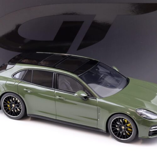 1:18 GT Spirit GT447 Porsche Panamera Turbo S Sport Turismo Nato olive 2021