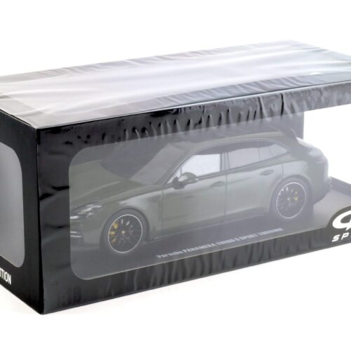 1:18 GT Spirit GT447 Porsche Panamera Turbo S Sport Turismo Nato olive 2021