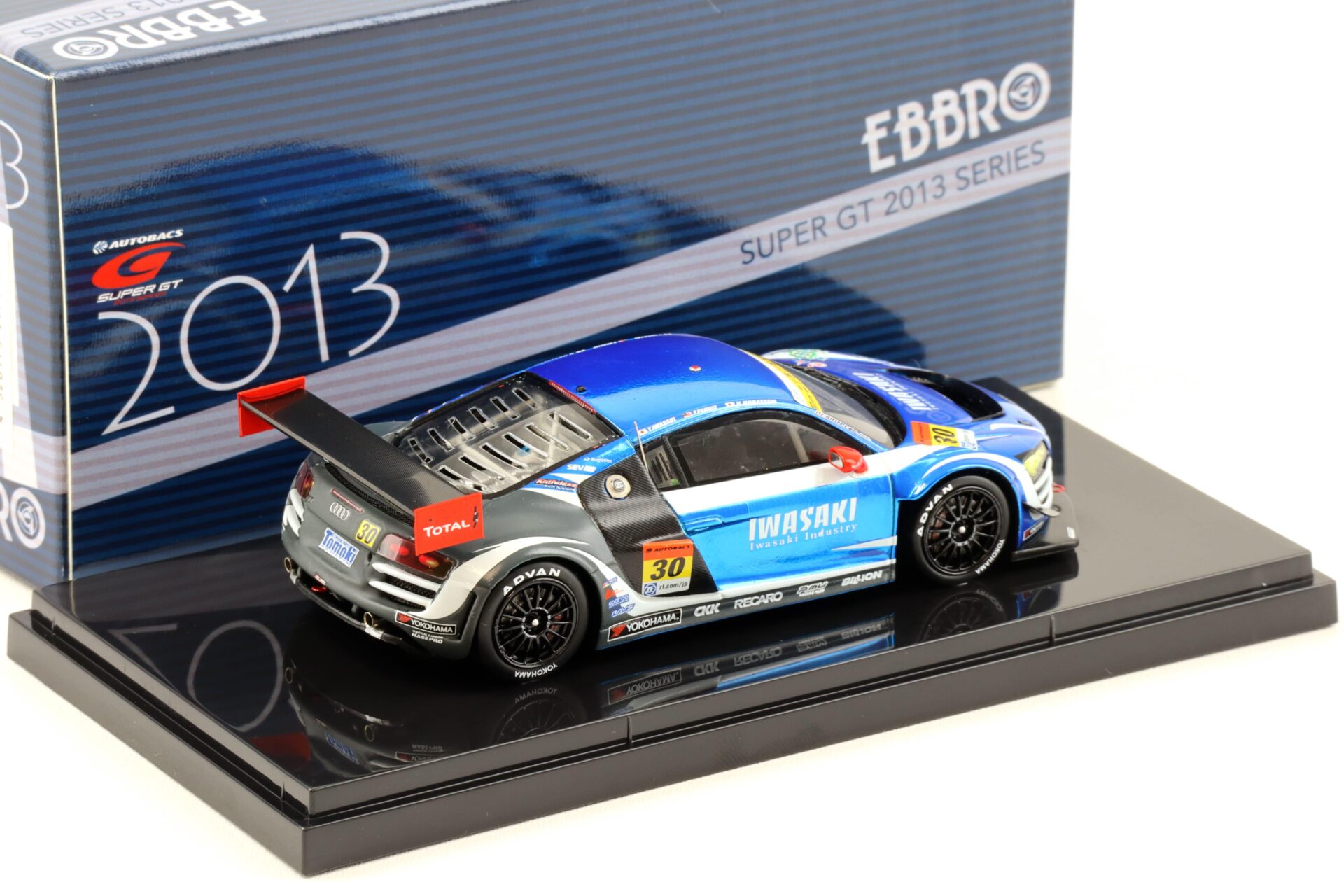 1:43 Ebbro Audi R8 Super GT300 IWASAKI apr 2013 #30 Iwasaki/ Fairuz